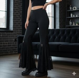 🖤✨️Goth Glam Flare Pants 🖤✨️